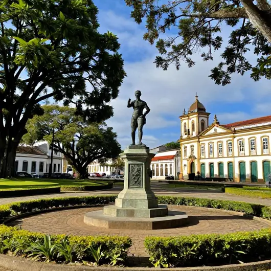Descubra a Praça Coronel Pedro Osório